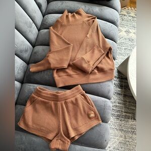 Alo Brown Waffle Knit Set small top sweater shorts
